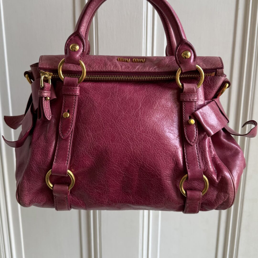 PreOwned Miu Miu Mini Vitello Lux Pink Leather Handbag