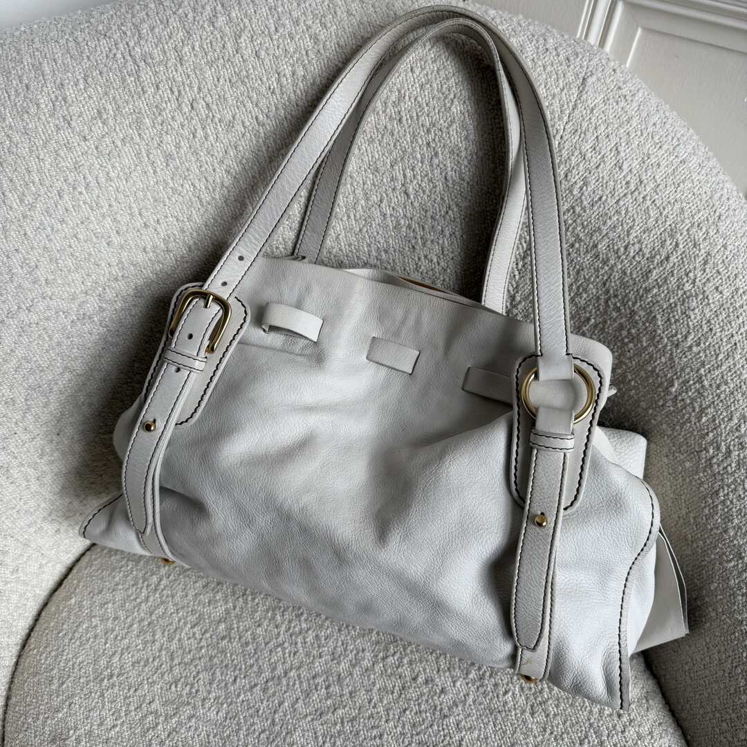 PreOwned Miu Miu Vitello Leather White Tote Bag