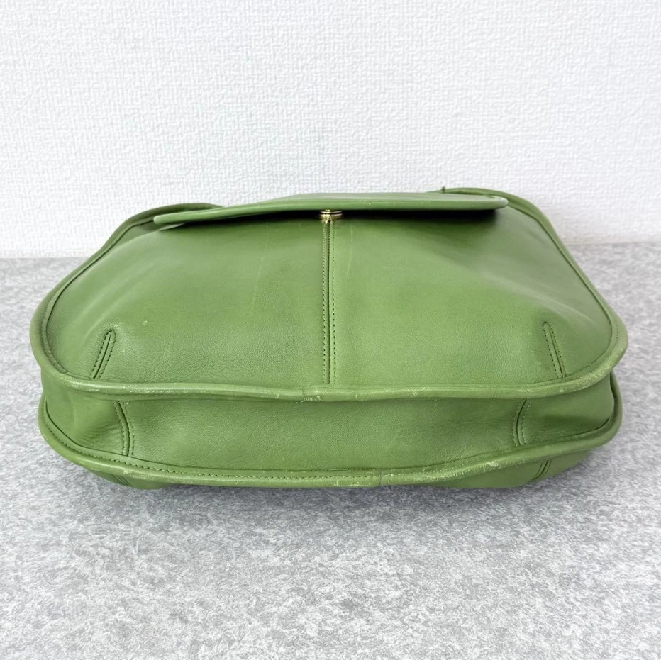 Rare Vintage Coach Ergo Flap Shopper – Leaf Green Glovetanned Leather – Grab & Shoulder Bag