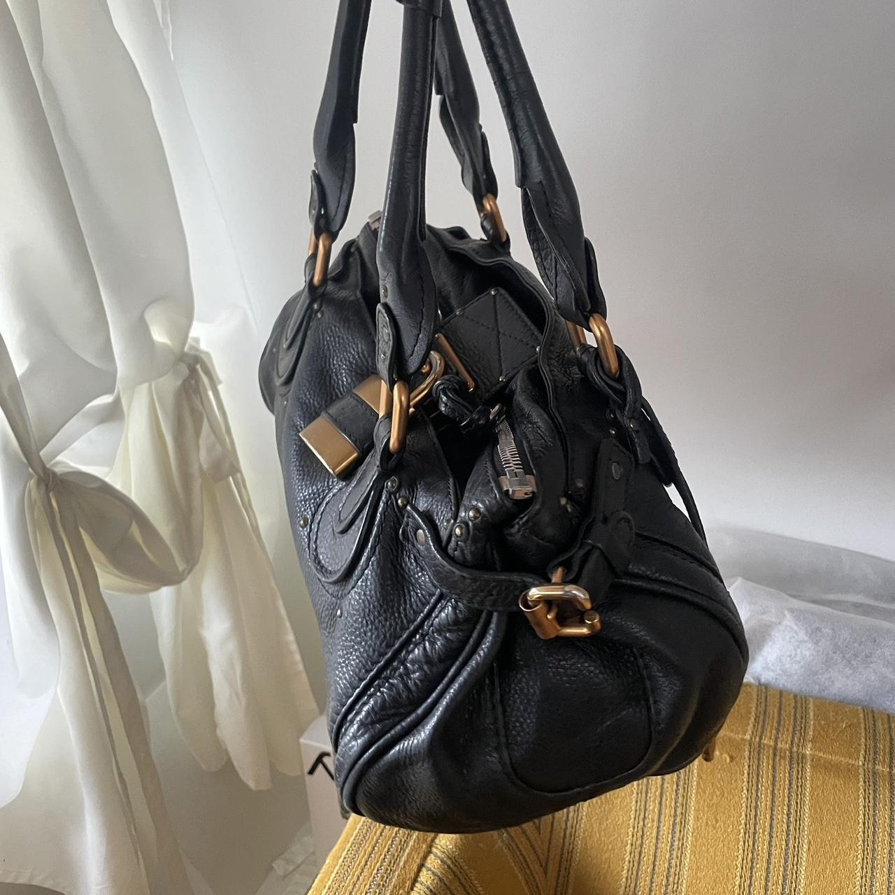 PreOwned Vintage Classic Regular Size Black Leather Chloé Paddington Bag with Brass-toned Hardware