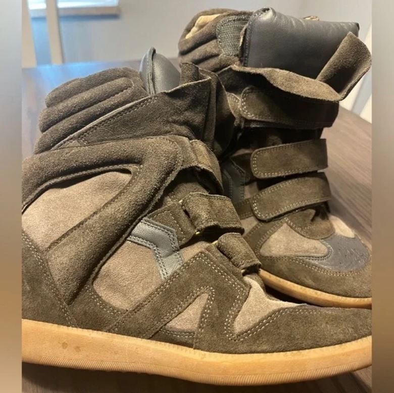 Isabel Marant Bekett Women's High-Top Sneakers in Anthracite