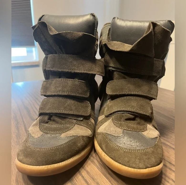 Isabel Marant Bekett Women's High-Top Sneakers in Anthracite